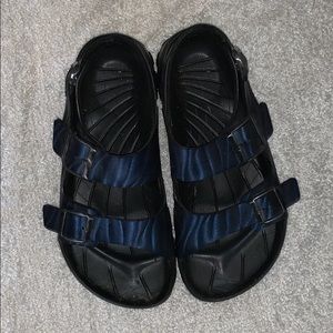 Euc Birkenstock sandals size 9